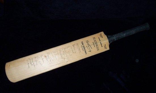 Appraisal: A Slazenger Short Handle Tom Graveney Autograph Cricket Bat signed