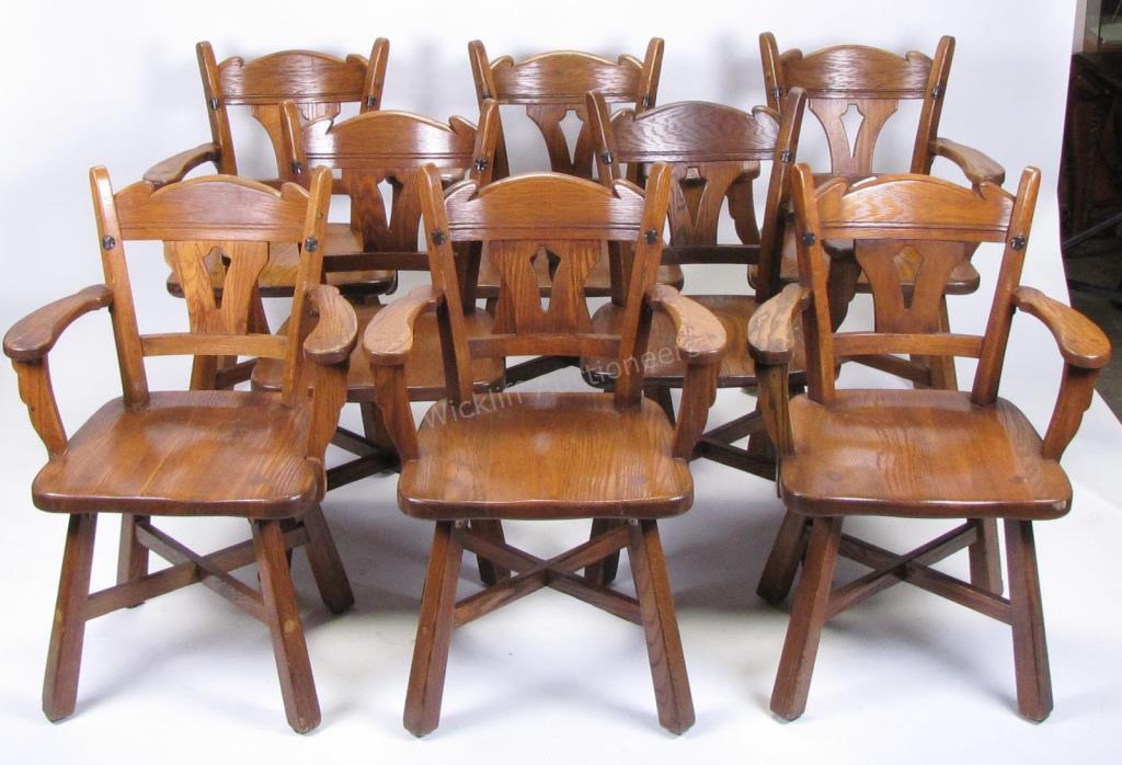 Appraisal: A set of eight Romweber Oak arm chairs spindle back