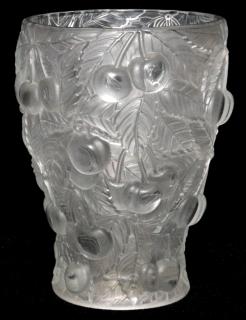 Appraisal: LALIQUE STYLE CRYSTAL VASE LALIQUE STYLE CRYSTAL VASE H ''