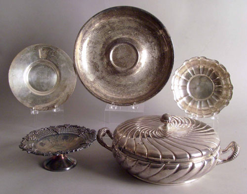 Appraisal: Large group of silver plate