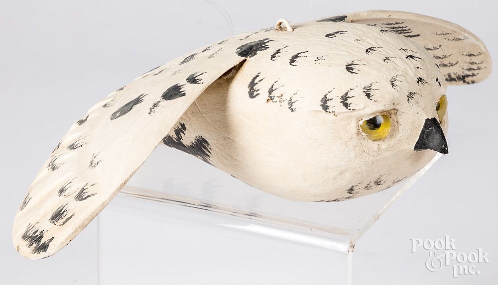 Appraisal: Casey Edwards carved and painted flying snow owl Casey Edwards