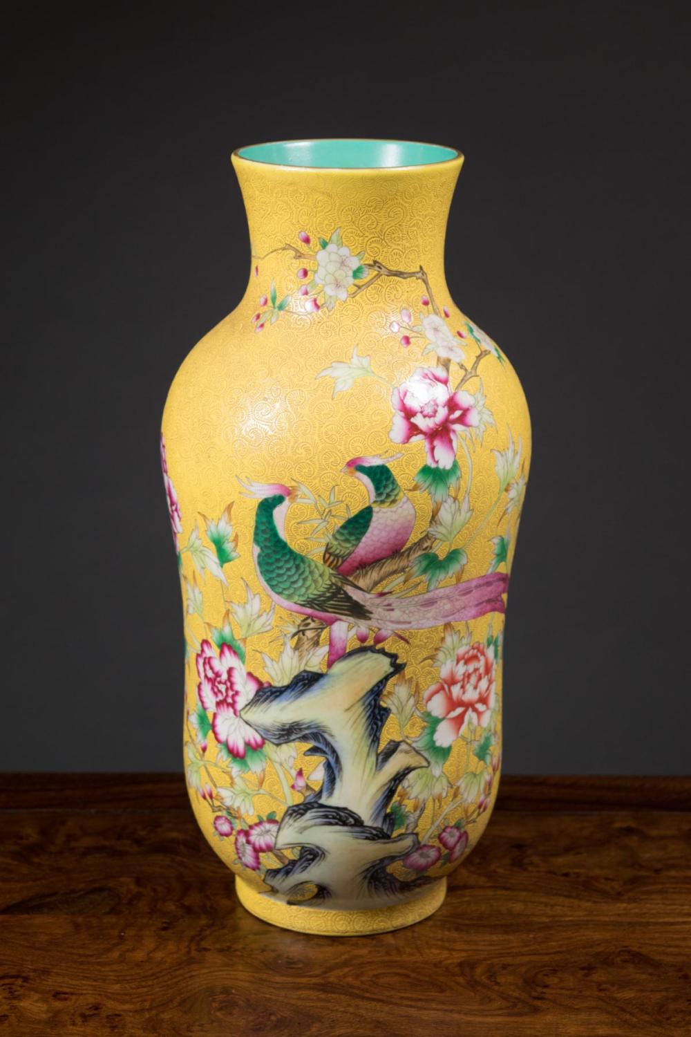 Appraisal: CHINESE FAMILLE ROSE PORCELAIN VASE hand painted featuring birds and