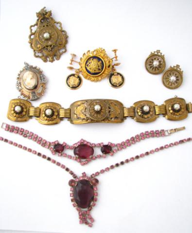 Appraisal: Group of Vintage Costume Jewelry including necklace and bracelet with