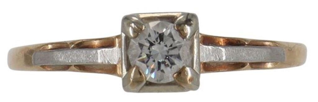 Appraisal: Estate kt yellow gold and platinum diamond solitare ring Orange