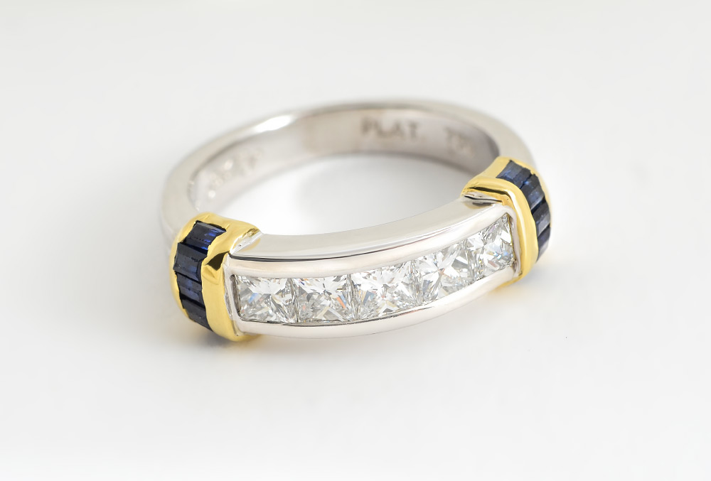 Appraisal: SCOTT KAY PLATINUM DIAMOND AND SAPPHIRE BAND RING Designer ring