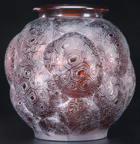 Appraisal: R LALIQUE Vase Tortues dark amber c M p No