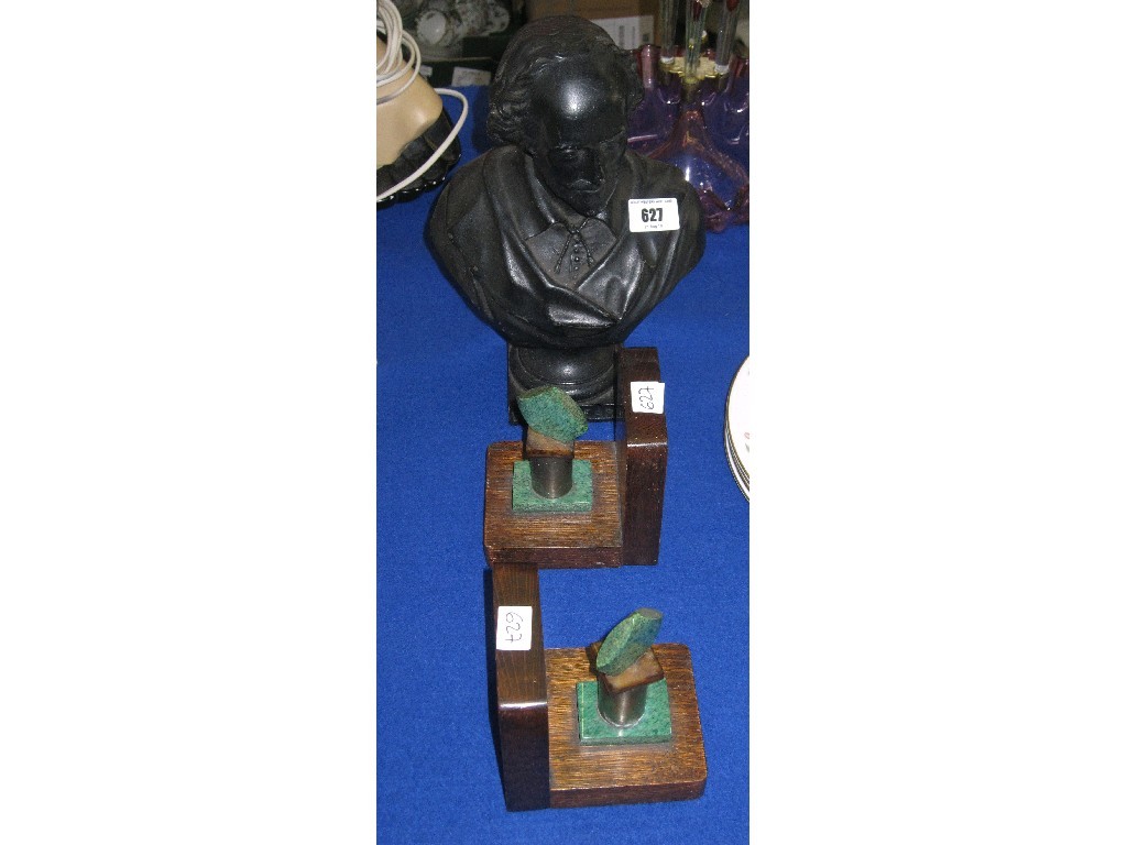 Appraisal: Spelter bust of Shakespeare and a pair of bookends