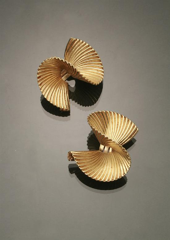 Appraisal: Pair of Retro -Karat Yellow-Gold Clip-Back Earrings Circa Weight dwt