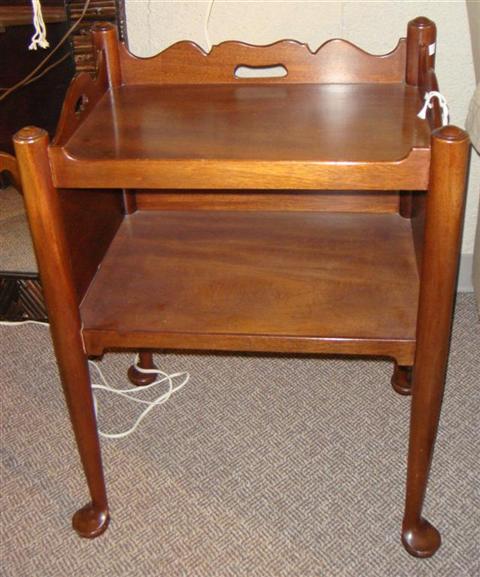 Appraisal: OTTO ZENKE QUEEN ANNE STYLE SIDE TABLE WITH SHELF h