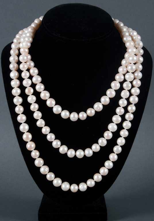 Appraisal: Cultured baroque pearl necklace pearls approximately mm diameter approximately in