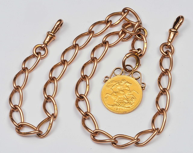 Appraisal: ct gold necklaceof chain link form with attached sovereign milling