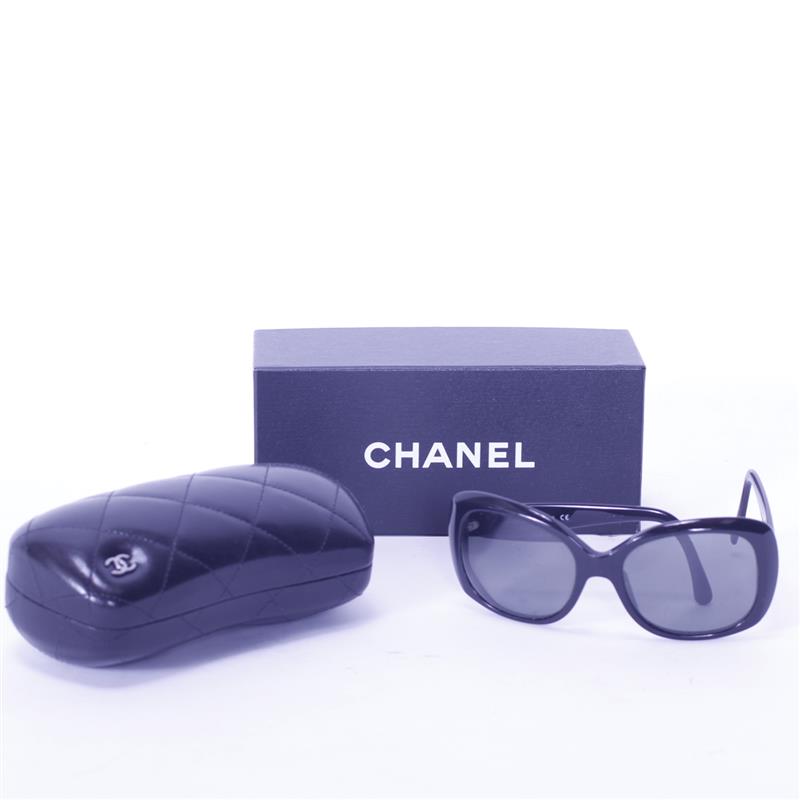 Appraisal: Chanel classic black non-prescription designer sunglasses with leather hard case