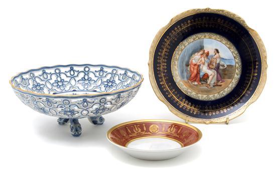 Appraisal: A Meissen Porcelain Footed Dish in the Blue Onion pattern