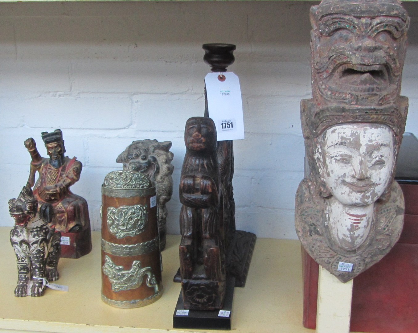 Appraisal: A quantity of South East Asian collectables including a pair