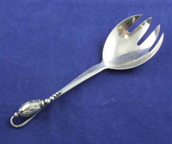 Appraisal: A Georg Jensen sterling silver blossom pattern serving fork in