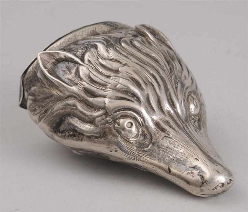 Appraisal: SILVER FOX HEAD SNUFF BOX The lid marked WG and