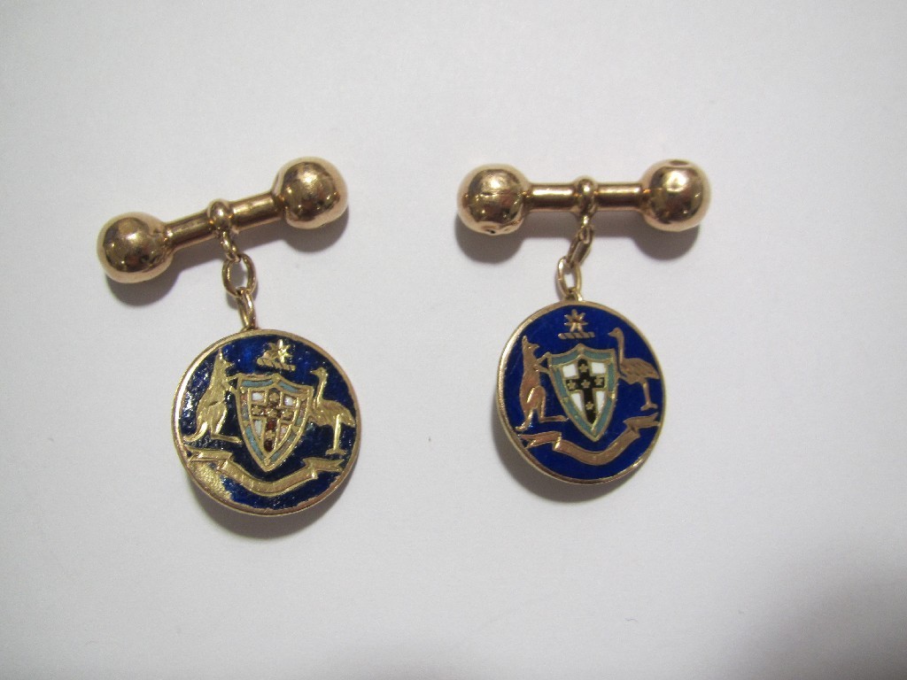 Appraisal: Pair of Australian ct gold and enamel cuff links