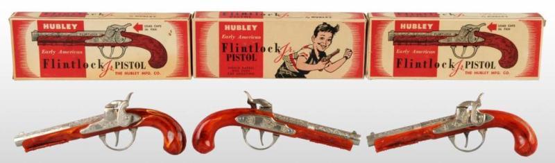 Appraisal: Lot of Hubley Toy Flintlock Cap Guns Description Includes original