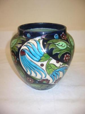 Appraisal: A BUSHEY HEATH POTTERY VASE be Fred Passanger of ovoid