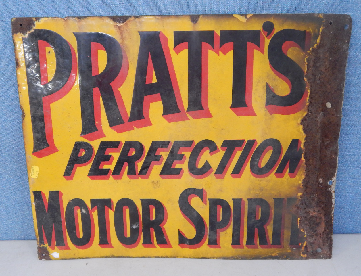 Appraisal: A mid thC enamel Pratts Perfection Motor Spirit sign cm