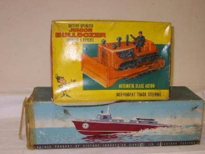 Appraisal: A Vosper R A F crash tender by V Models