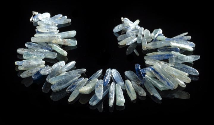 Appraisal: Neo-Tribal Single Strand Necklace of Kyanite composed of polished wands