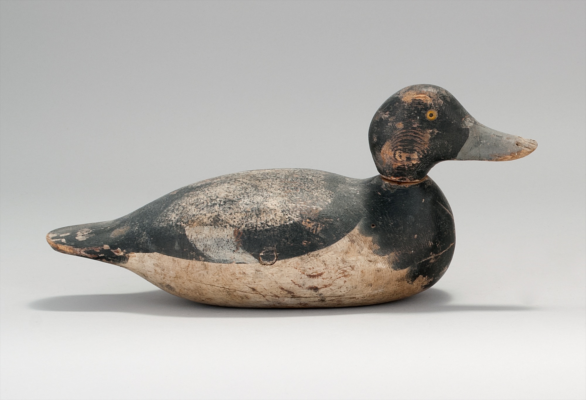 Appraisal: BLUEBILL DRAKE DECOY By the Hays Mfg Company of Jefferson