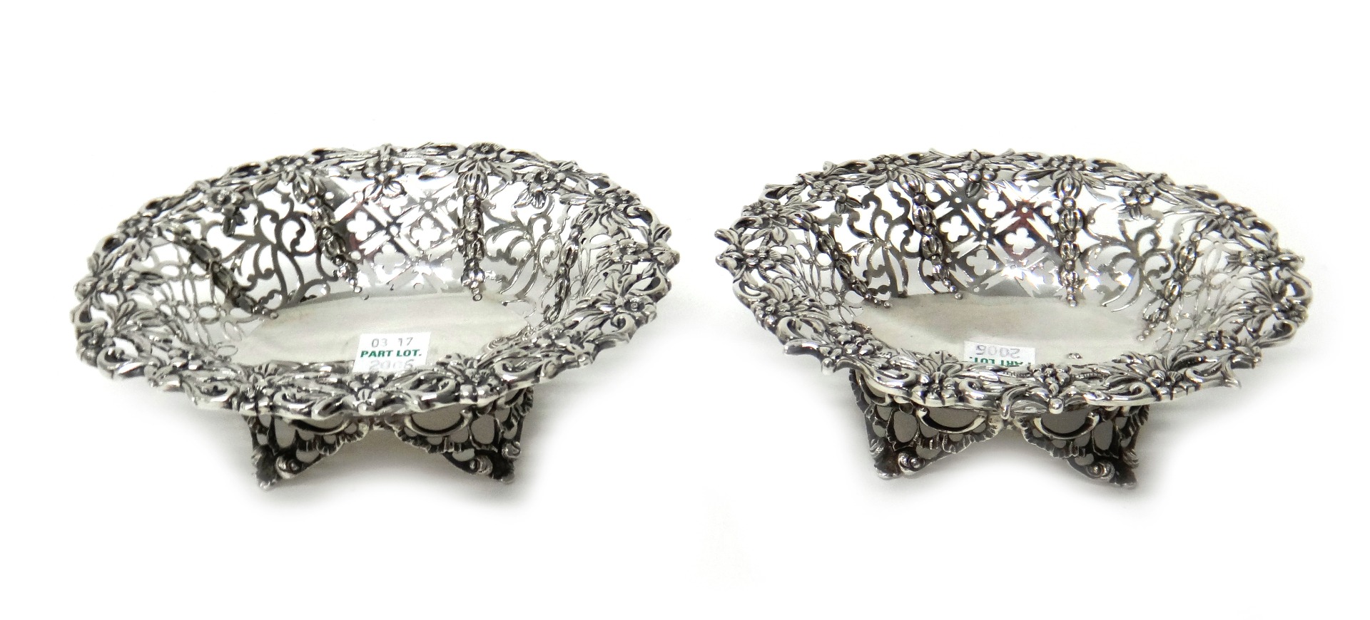 Appraisal: A pair of Victorian silver bonbon dishes each of oval