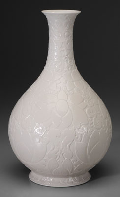 Appraisal: White-Glazed Porcelain Bottle Vase Chinese possibly Qianlong period - fang