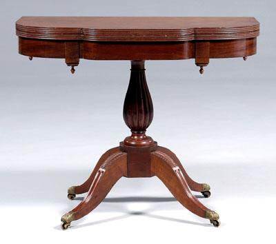 Appraisal: Fine Kentucky cherry games table shaped top with reeded edge