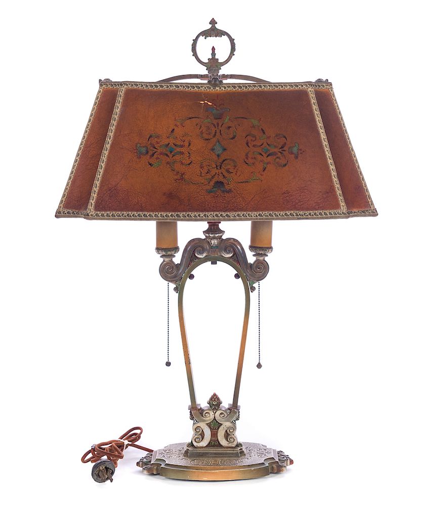 Appraisal: Ornate s Table Lamp Good condition with normal wear Please