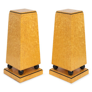 Appraisal: A Pair of Art Deco Style Amboyna-Veneered Pedestals JAMES V