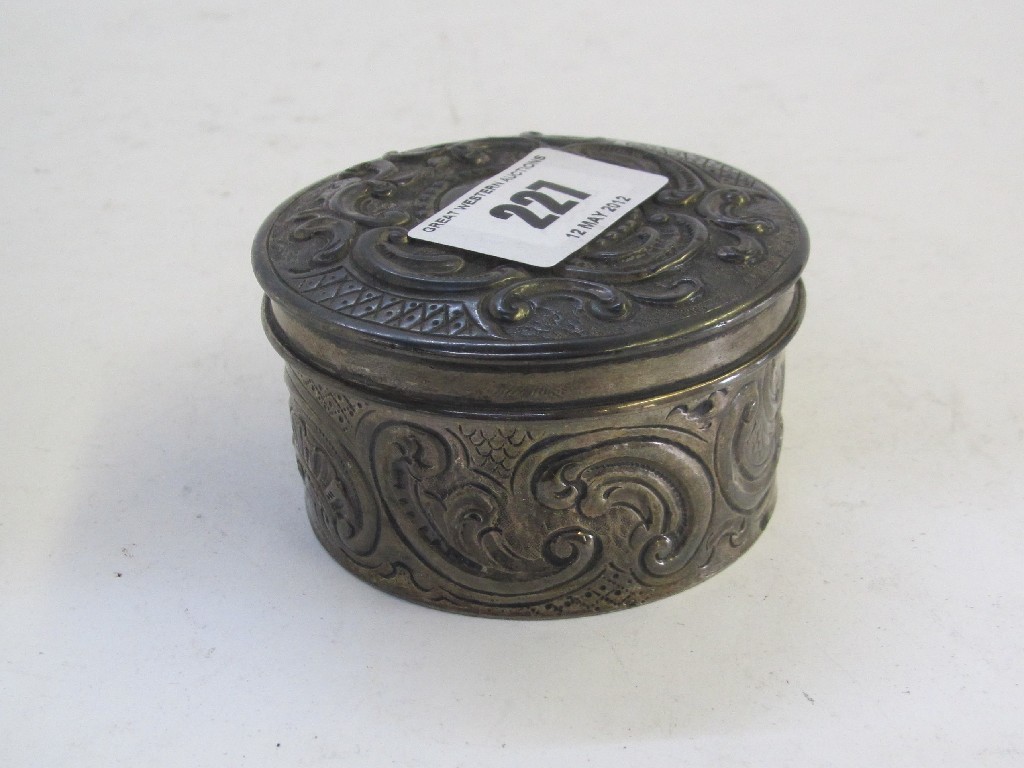 Appraisal: An embossed silver trinket box London