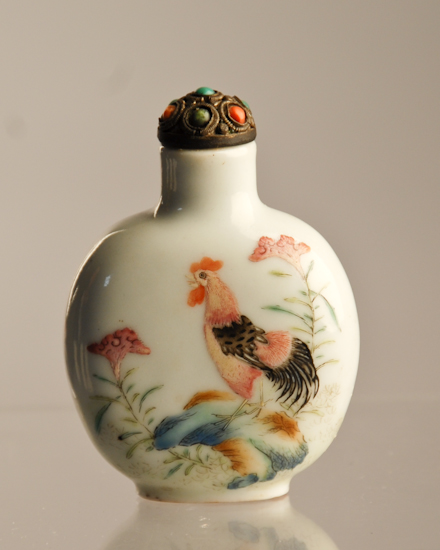 Appraisal: A th C Painted Porcelain Snuff Bottle ovoid with an