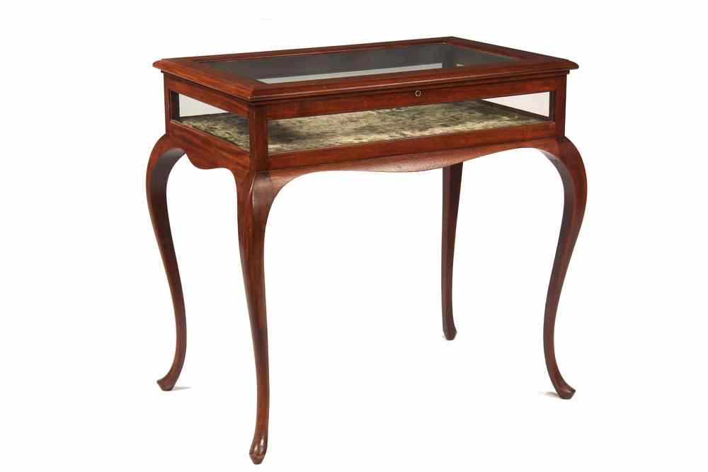 Appraisal: LOW TABLE DISPLAY CASE - Chippendale Style Low Vitrine in