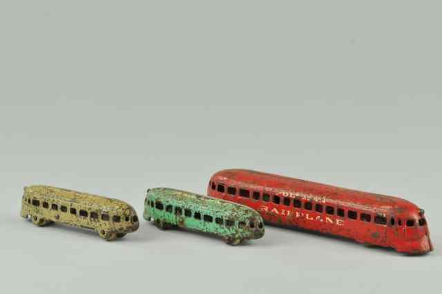 Appraisal: LOT OF THREE ARCADE PULLMAN RAIL PLANES Cast iron two