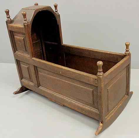 Appraisal: Unusual Continental oak cradle th c with a tombstone hood