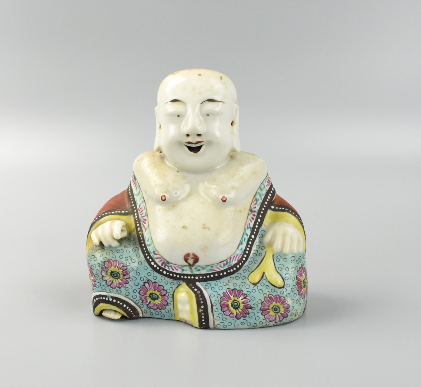 Appraisal: CHINESE FAMILLE ROSE PORCELAIN BUDHHA FIGURAL A Chinese th C