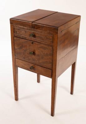 Appraisal: A Regency mahogany enclosed washstand on square taper legs cm