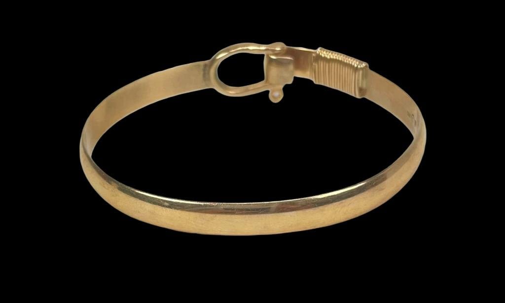 Appraisal: k Bangle Horseshoe BraceletWeight g Diameter