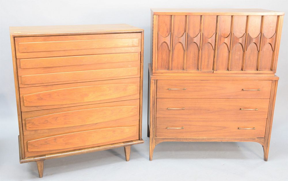 Appraisal: Two Mid-Century tall chests one having five drawers ht along