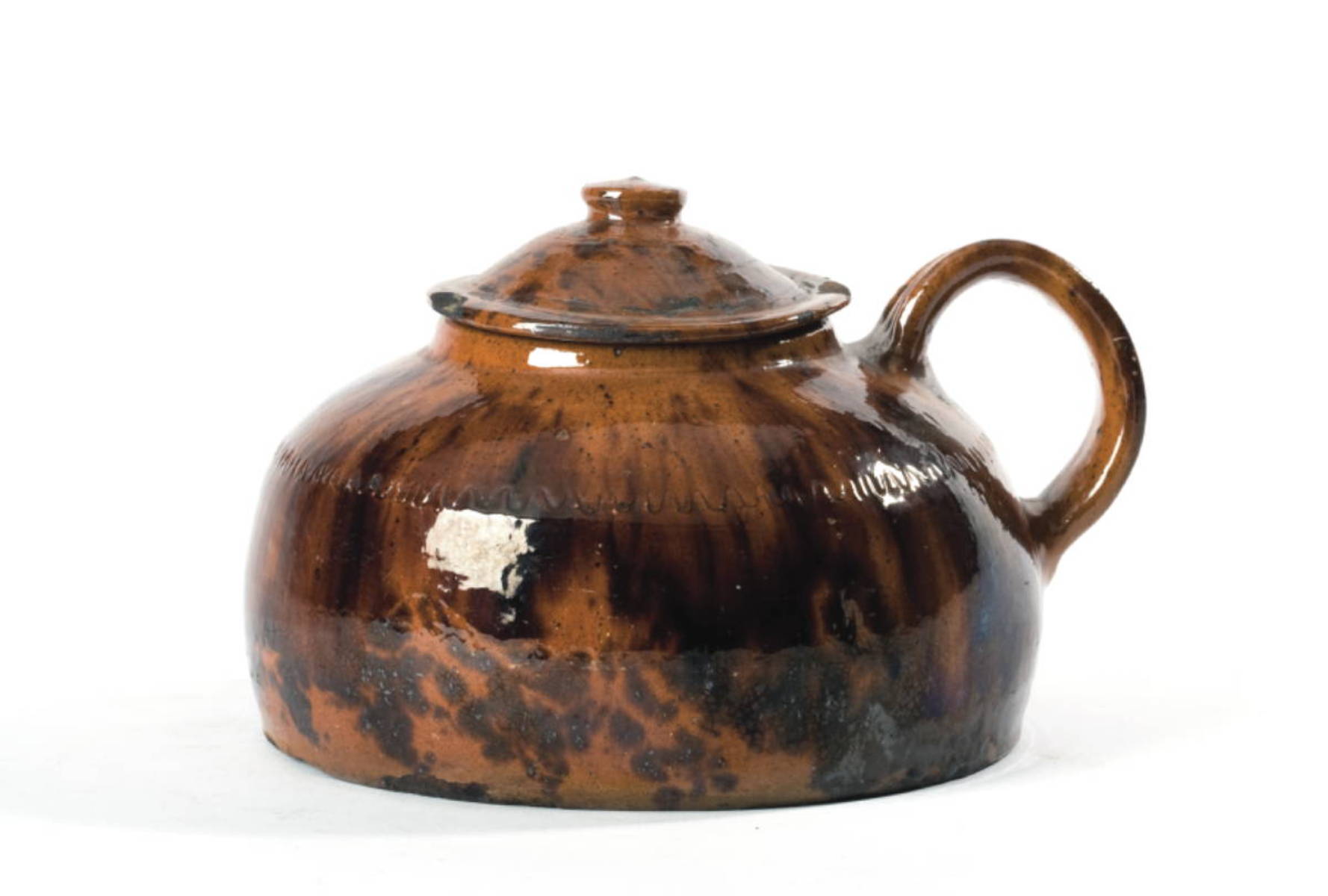 Appraisal: GLAZED REDWARE BEAN POT AND COVER PENNSYLVANIA OR NEW ENGLAND