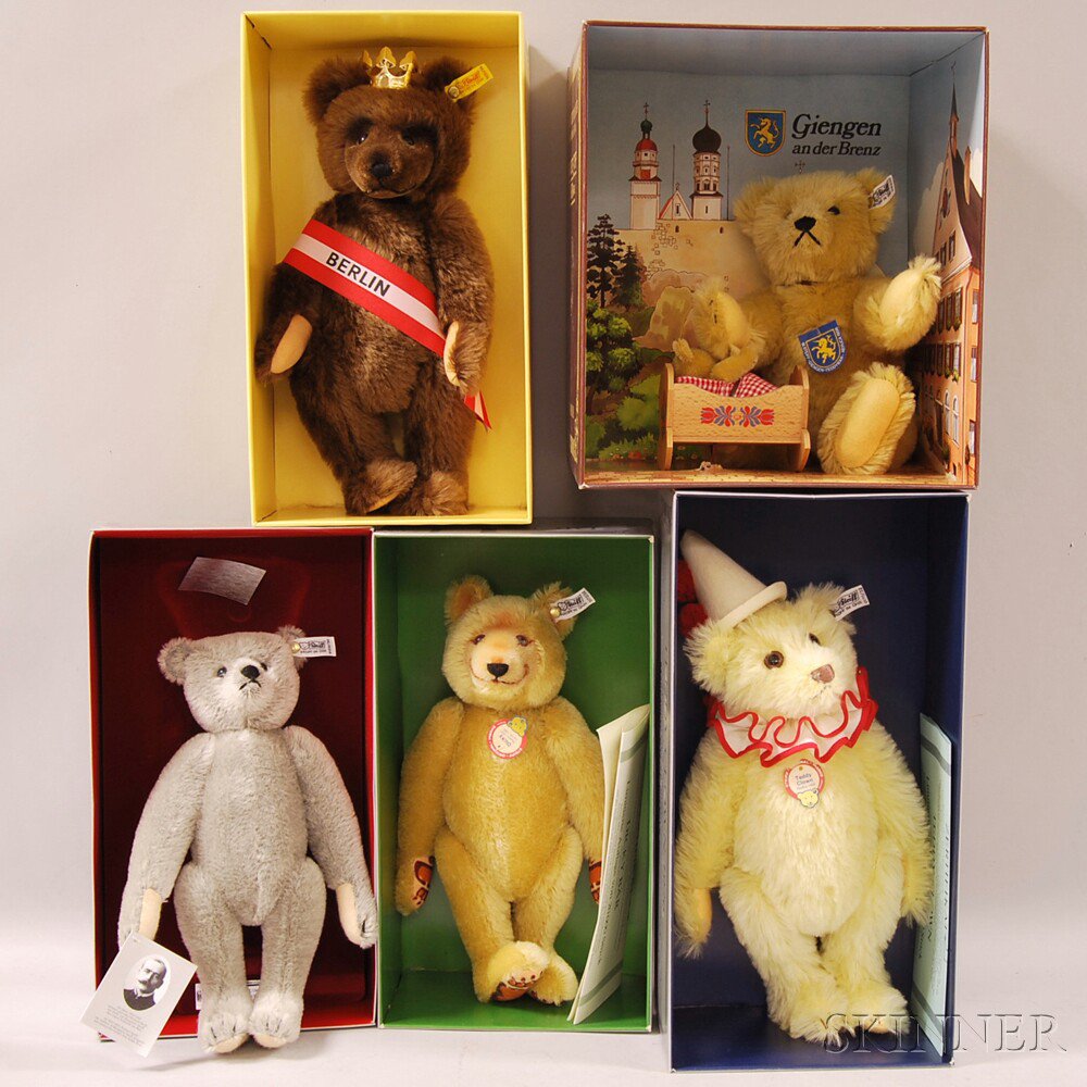 Appraisal: Five Steiff Mohair Teddy Bears in Original Boxes a Dicky