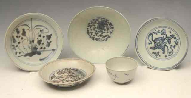 Appraisal: FIVE PROVINCIAL CHINESE PORCELAIN ITEMS recovered from shipwrecks off Thailand