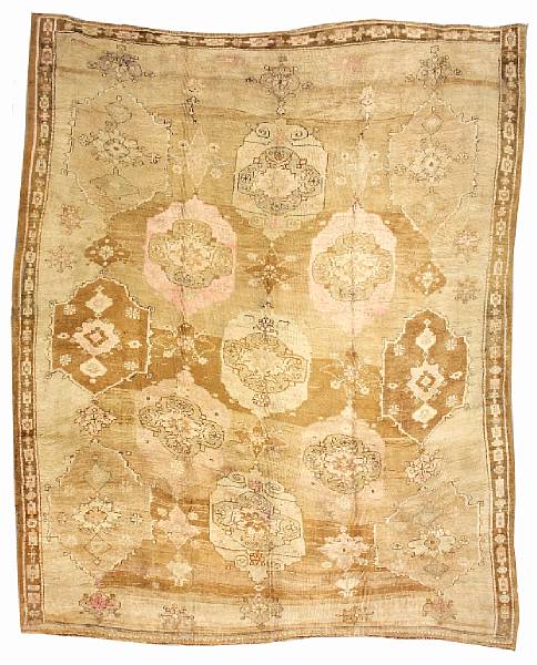 Appraisal: An Oushak carpet West Anatolia first quarter th century size