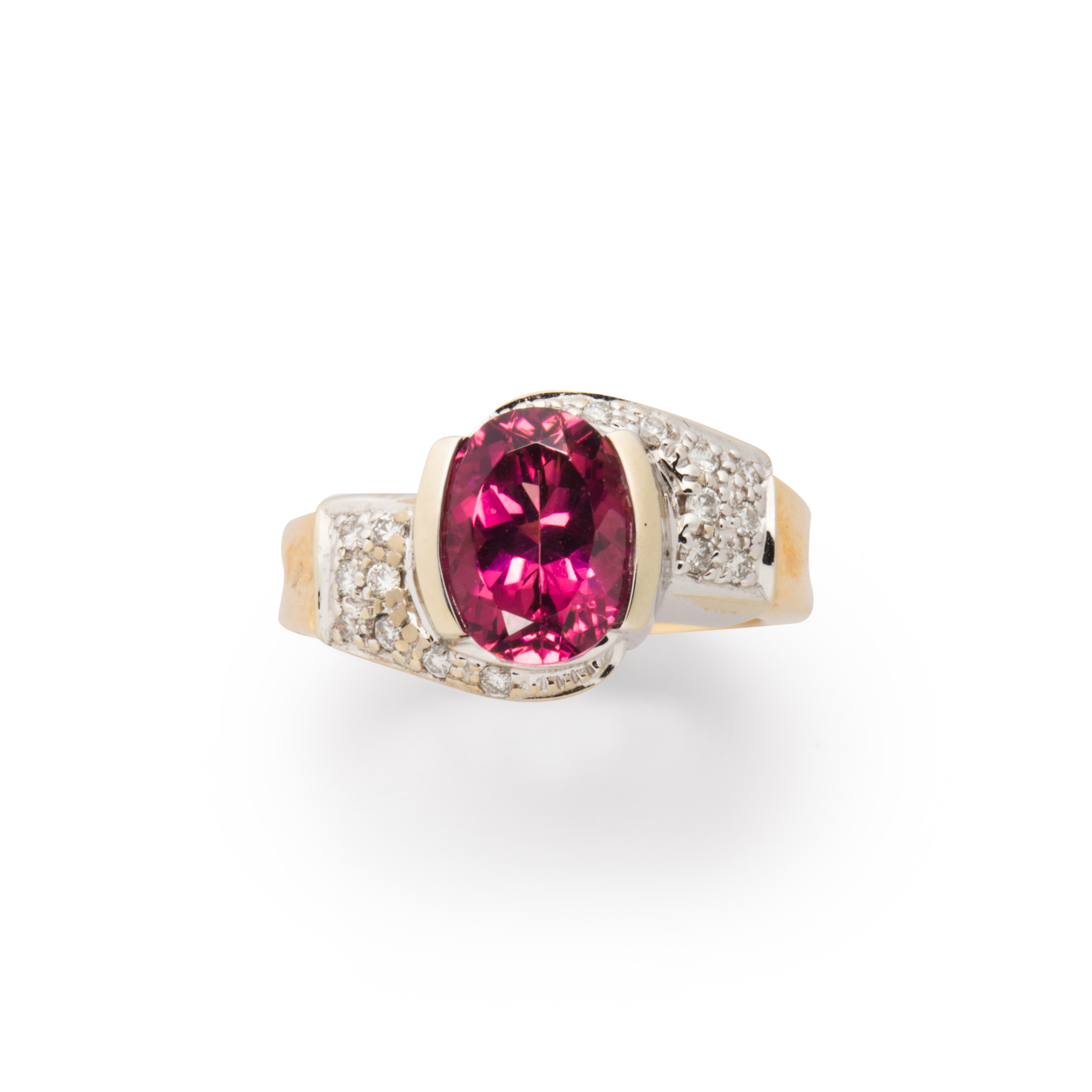 Appraisal: A PINK TOURMALINE DIAMOND AND FOURTEEN KARAT GOLD RING A