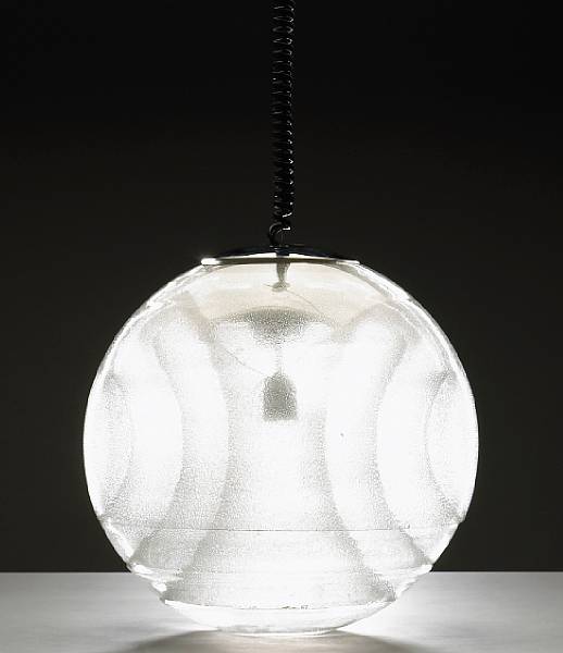 Appraisal: A blown glass layered hanging lamp The exterior globe enclosing