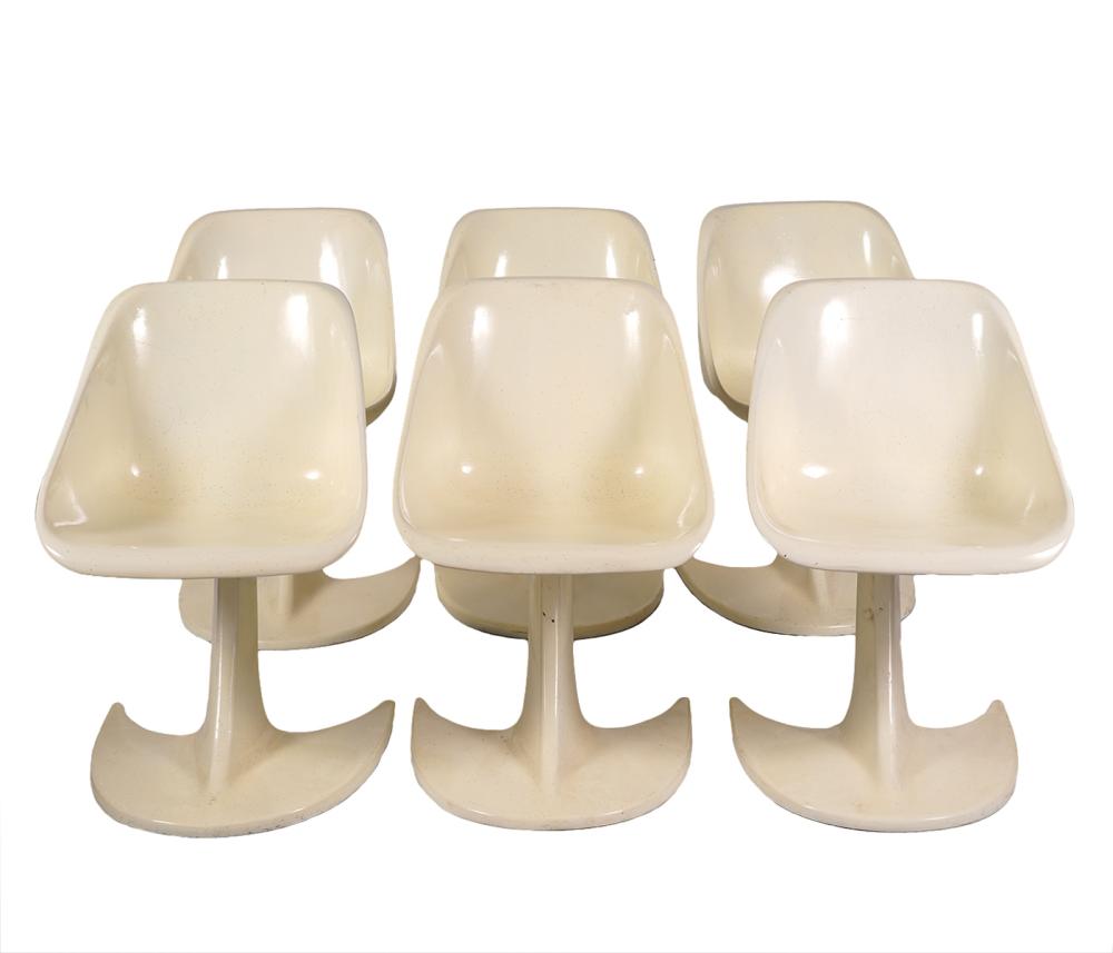 Appraisal: STAR TREK FIBERGLASS CHAIRS STYLE OF KAGANSet of fiberglass Star