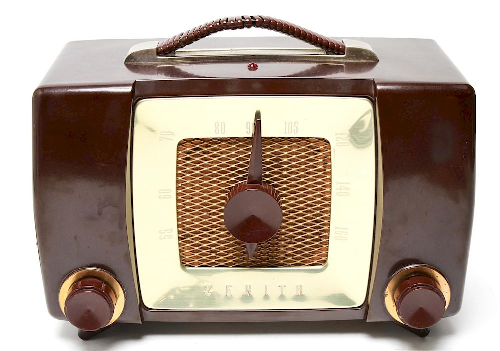 Appraisal: Mid-Century Zenith Bakelite Radio Model H- Mid-century modern Zenith tabletop