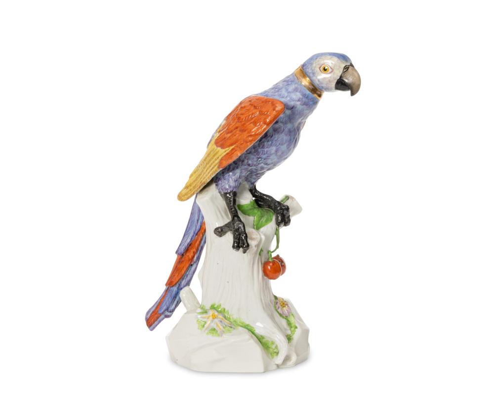 Appraisal: A SAMSON PORCELAIN PARROT FIGUREA Samson porcelain parrot figure Early